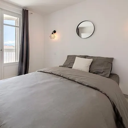 L'instant Precieux Apartment